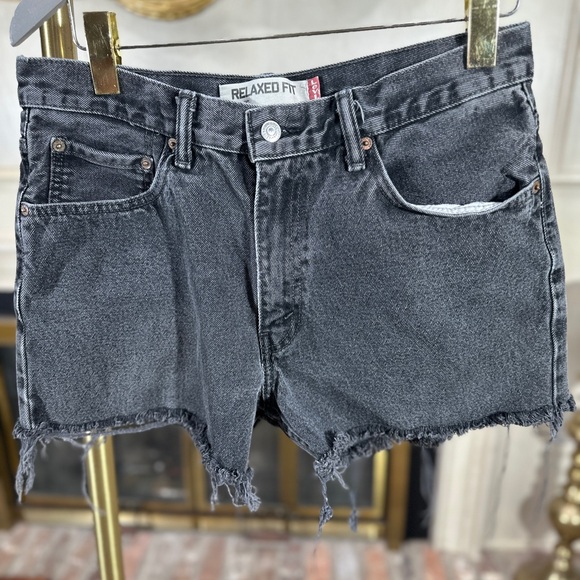 Levi's Pants - Levi’s 550 Black Denim Cutoff Shorts W33 Relaxed Fit High Rise Vintage 90s Y2K